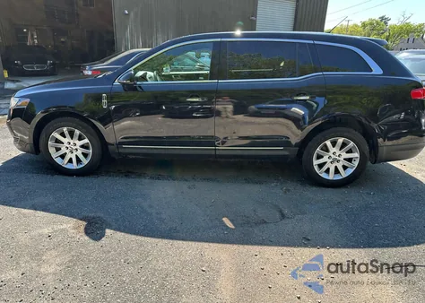 2018 Lincoln Mkt z USA, uszkodzony, nr VIN 2LMHJ5NK7JBL02473